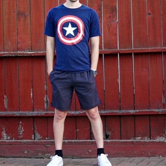 Captain America marvel tee - Picture 1 of 5